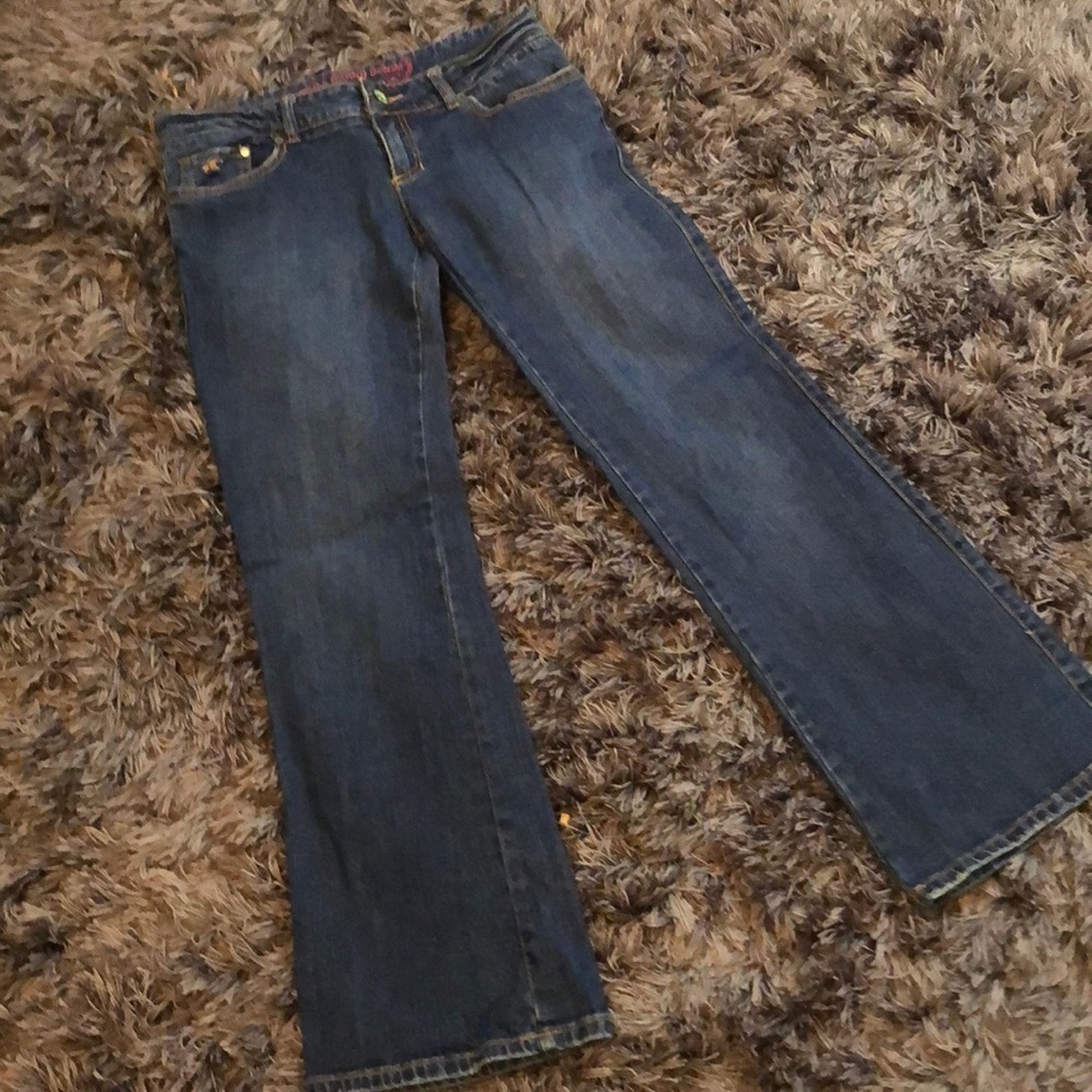 O’Neill blue denim jeans. EUC. Slight flare
